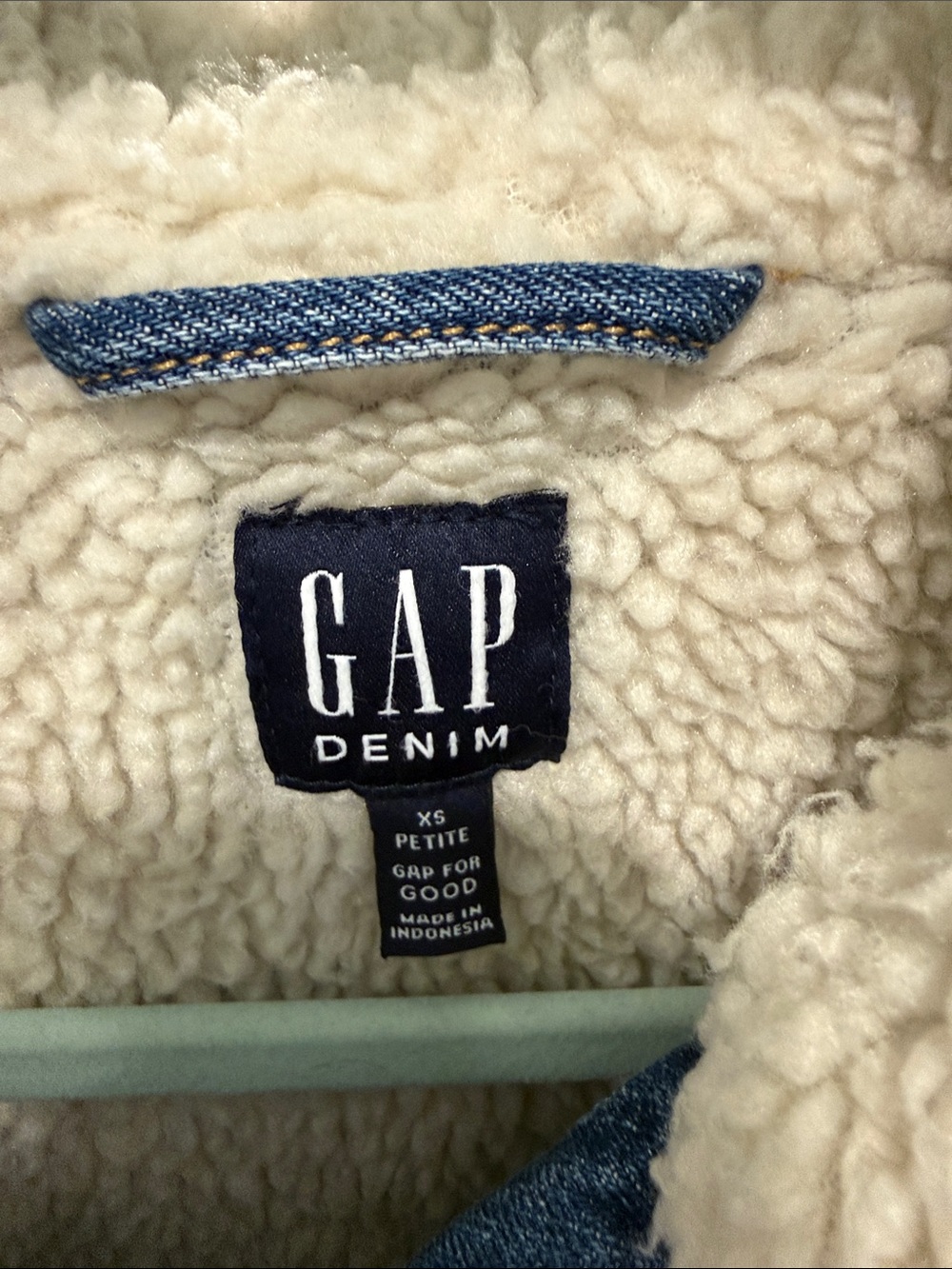 GAP Blue Denim Jacket with Cream Sherpa Collar - Picture 2 of 2